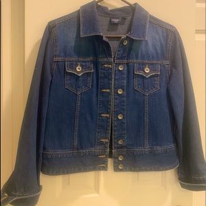 Genuine Sonoma Jean Company Jean jacket button front pockets size petite medium.
